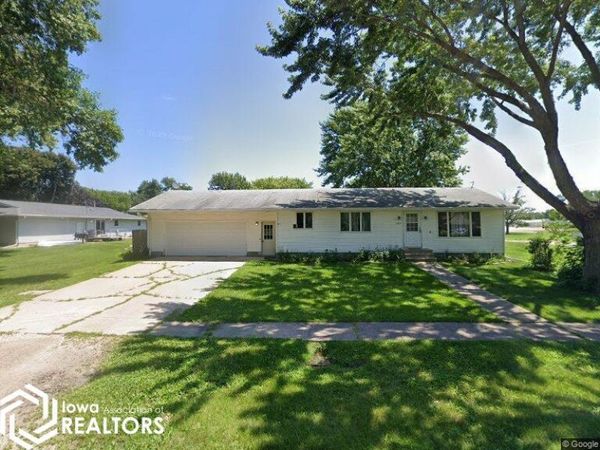 506 5th St N, Swea City, IA 50590
