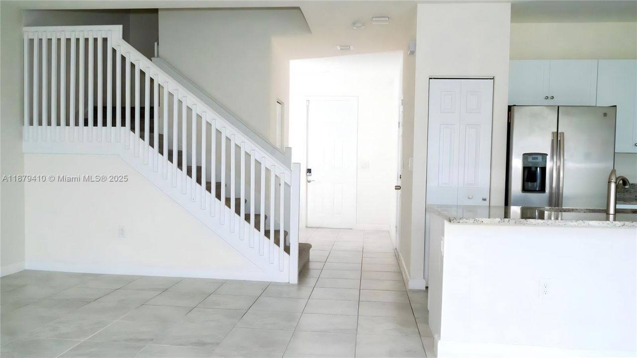 3343 W 100th Ter, Hialeah, FL 33018 Photo