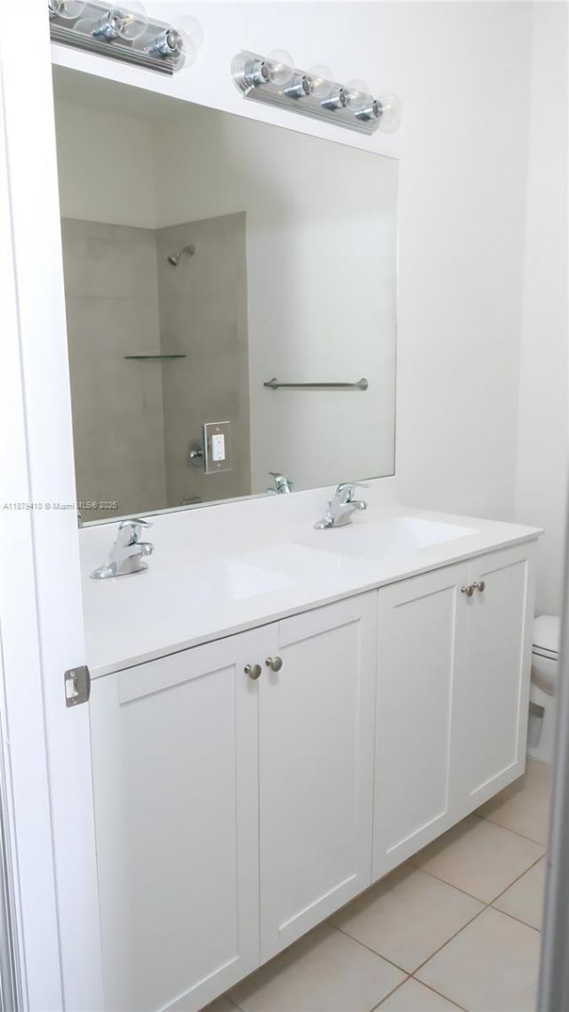 3343 W 100th Ter, Hialeah, FL 33018 Photo