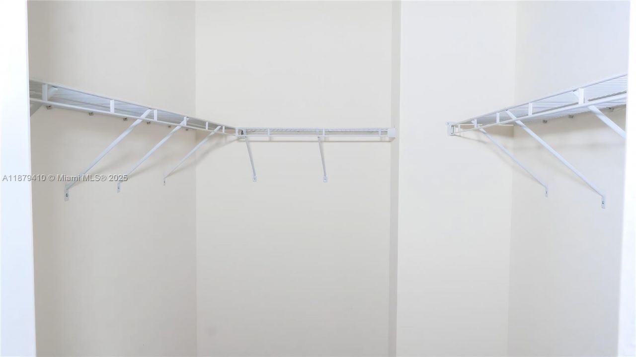 3343 W 100th Ter, Hialeah, FL 33018 Photo