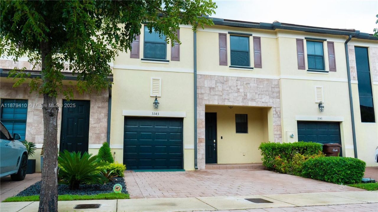 3343 W 100th Ter, Hialeah, FL 33018 Photo