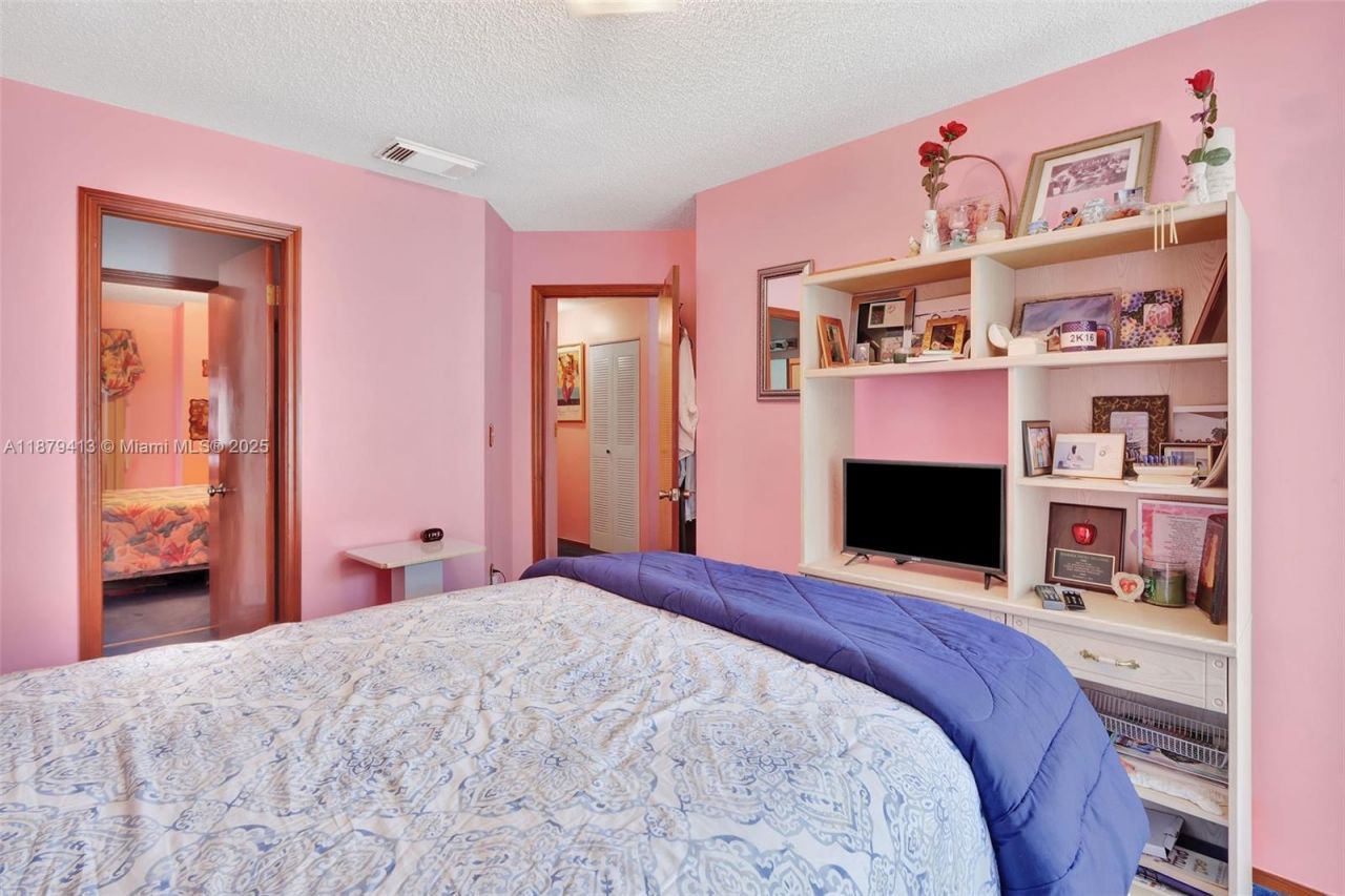 20717 SW 81st Pl, Cutler Bay, FL 33189 Photo