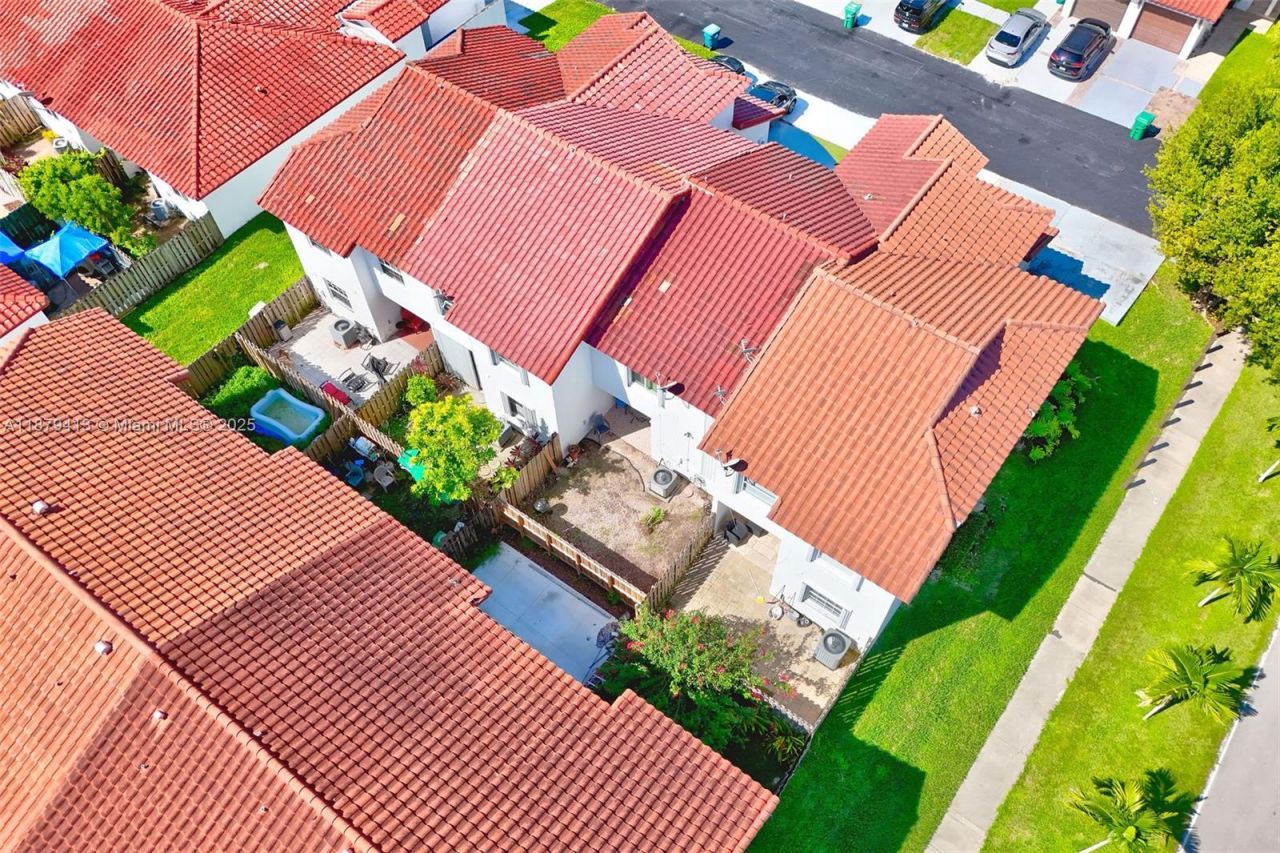 20717 SW 81st Pl, Cutler Bay, FL 33189 Photo