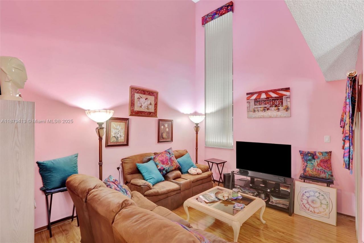 20717 SW 81st Pl, Cutler Bay, FL 33189 Photo