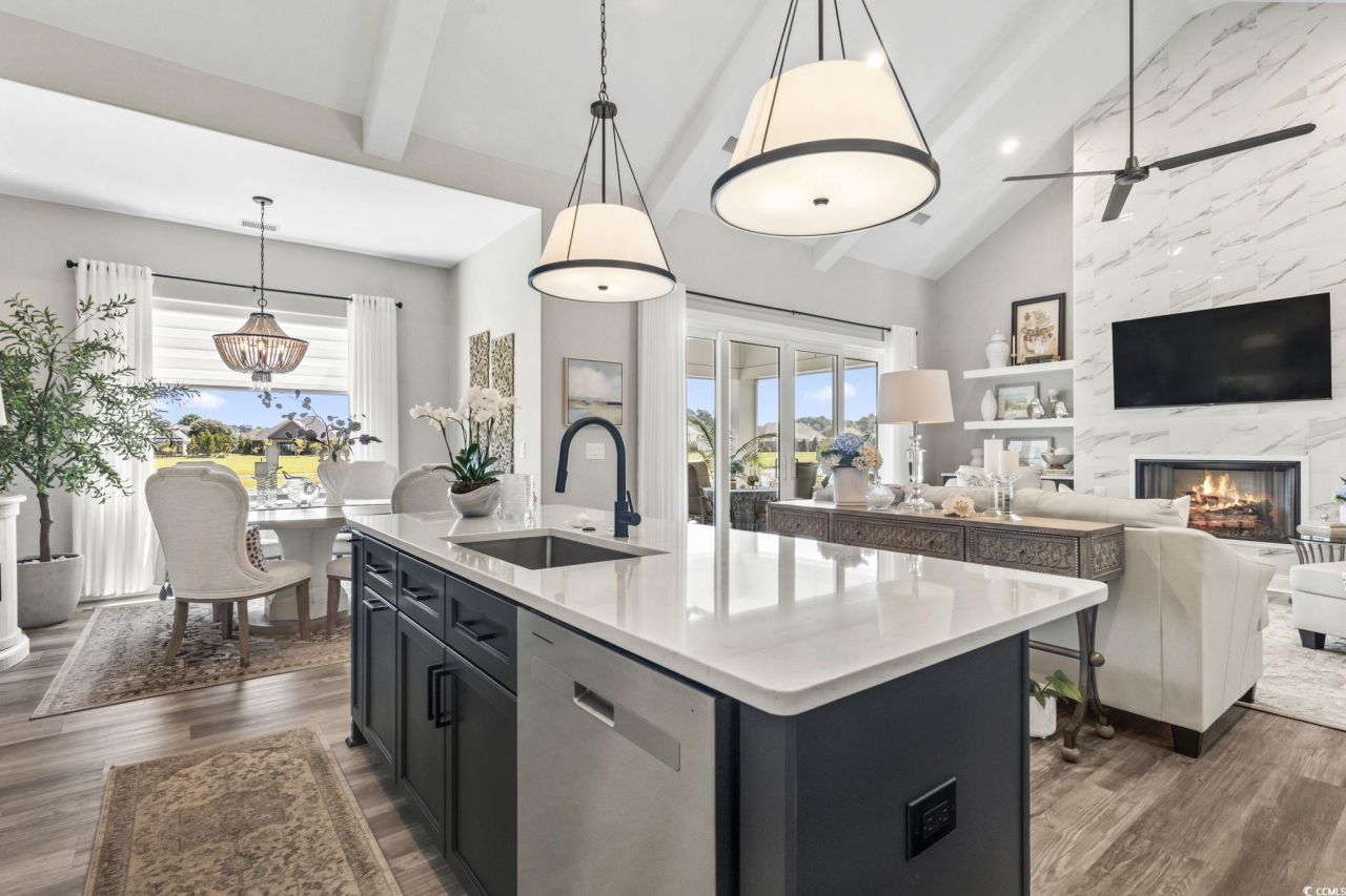 776 Wild Wing Blvd. Photo 9