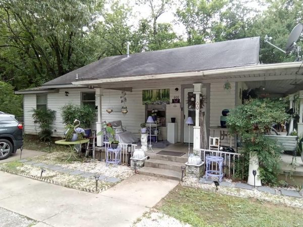 600 W 34th, North Little Rock, AR 72118