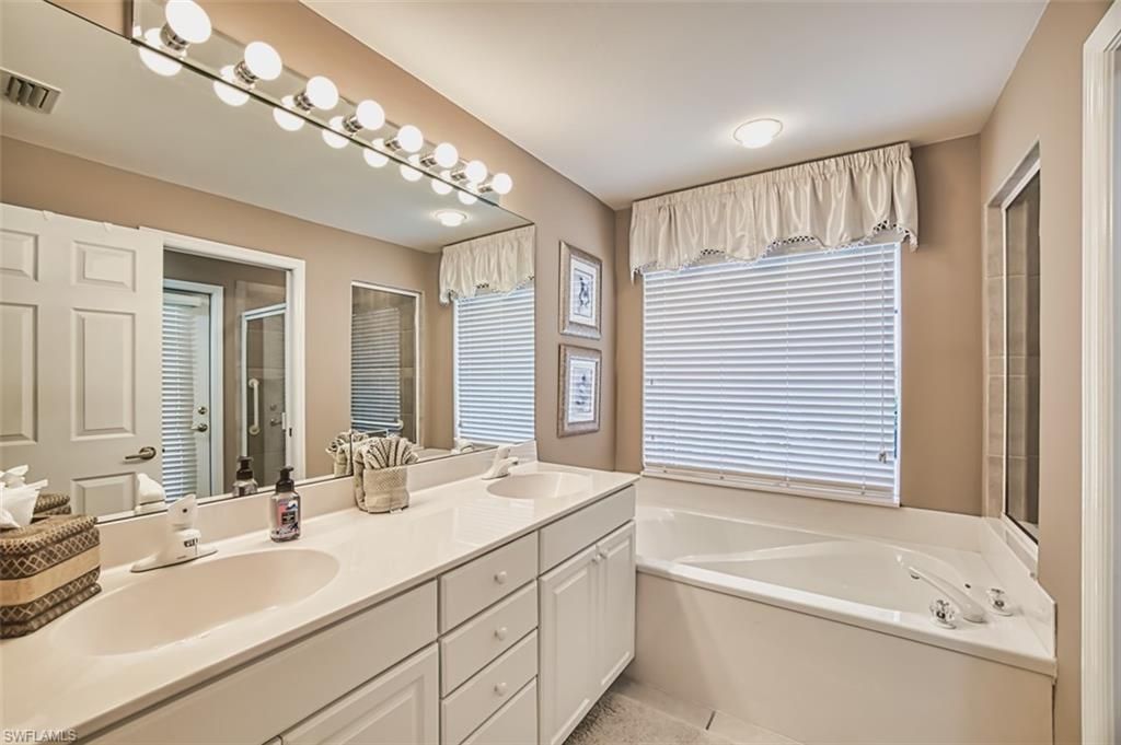 9211 Independence Way, Fort Myers, FL 33913 Photo