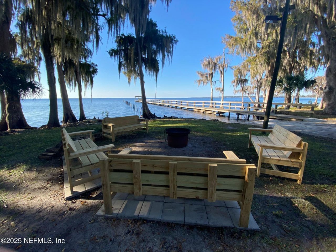 806 Paradise Boulevard, Georgetown, FL 32139 Photo