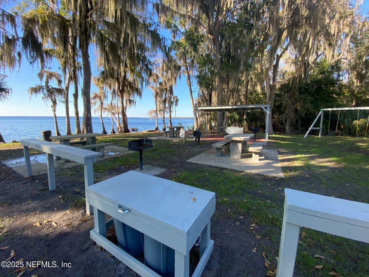 806 Paradise Boulevard, Georgetown, FL 32139 Photo