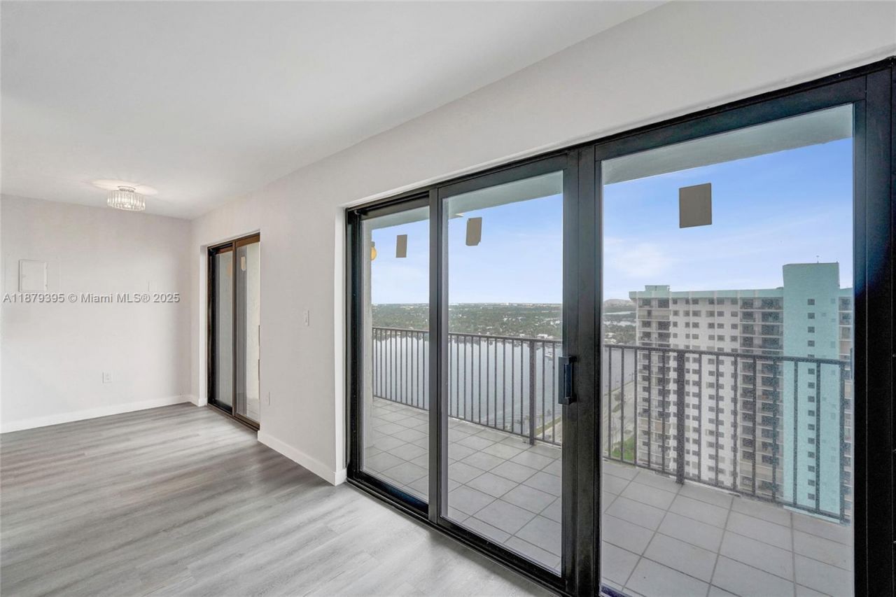 1201 S Ocean Dr, Unit 2509S PH, Hollywood, FL 33019 Photo