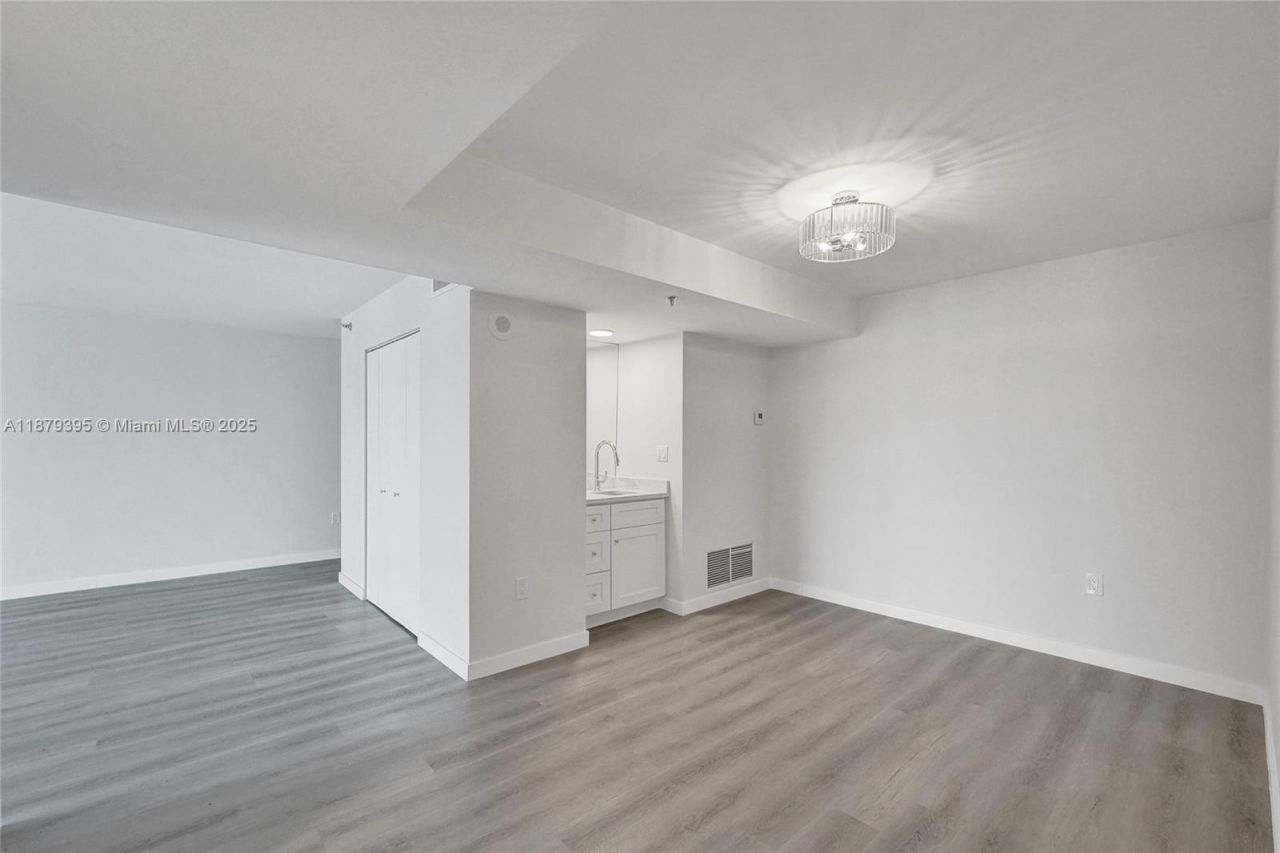 1201 S Ocean Dr, Unit 2509S PH, Hollywood, FL 33019 Photo