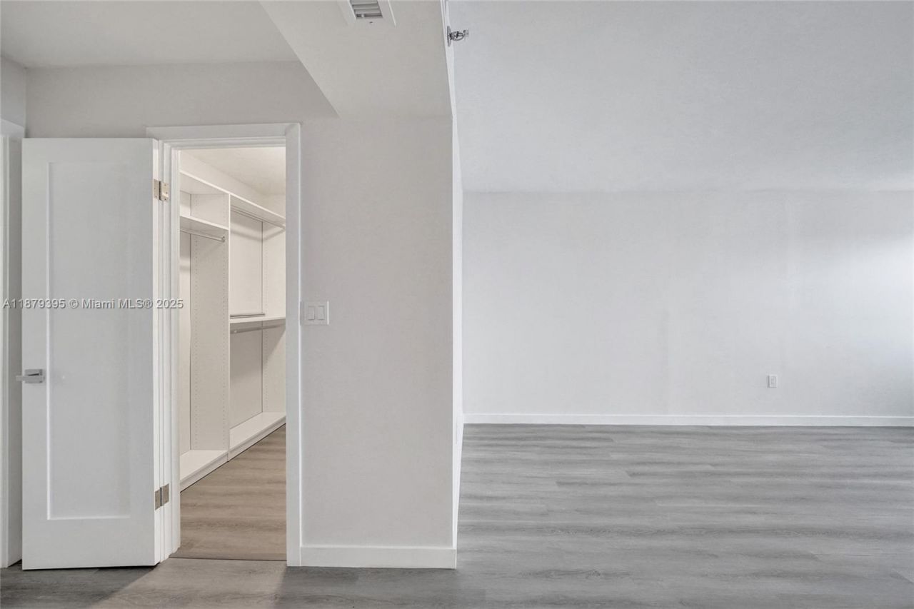 1201 S Ocean Dr, Unit 2509S PH, Hollywood, FL 33019 Photo