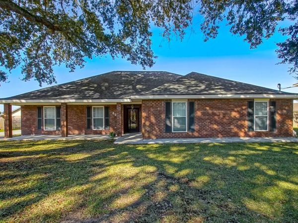 426 RIVER OAKS Drive, Luling, LA 70070