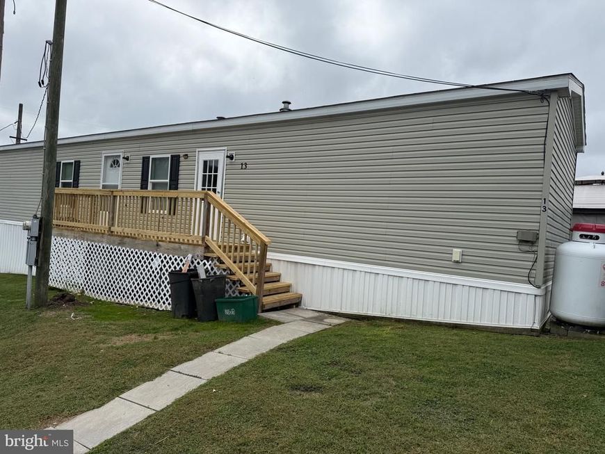 13 Hilltop Avenue, Akron, PA 17501 Main Photo