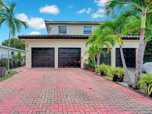 1216 NW 2nd Ave, Fort Lauderdale, FL 33311