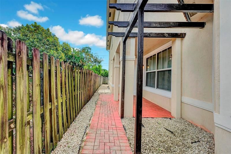 1216 NW 2nd Avenue, Fort Lauderdale, FL 33311 Photo