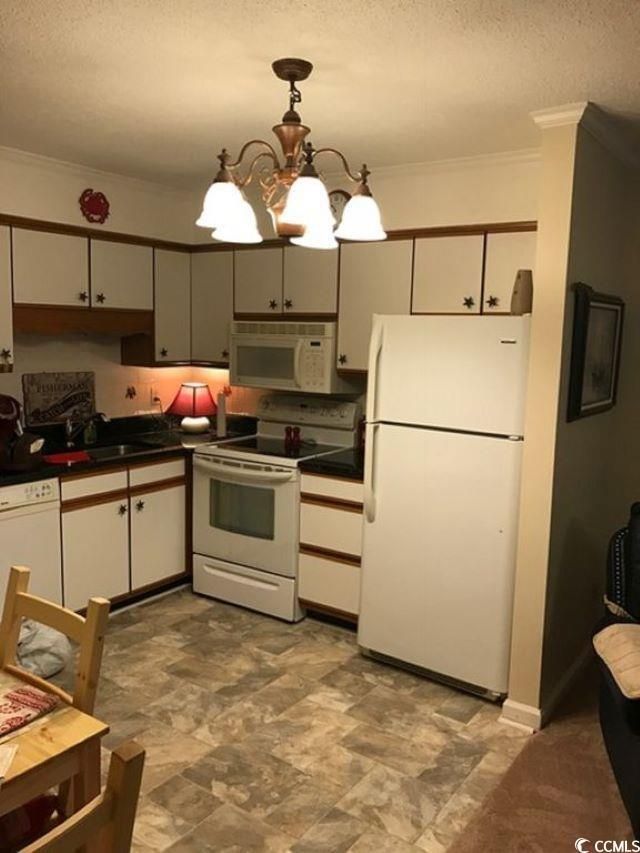 1582 S Waccamaw Dr. Photo 10