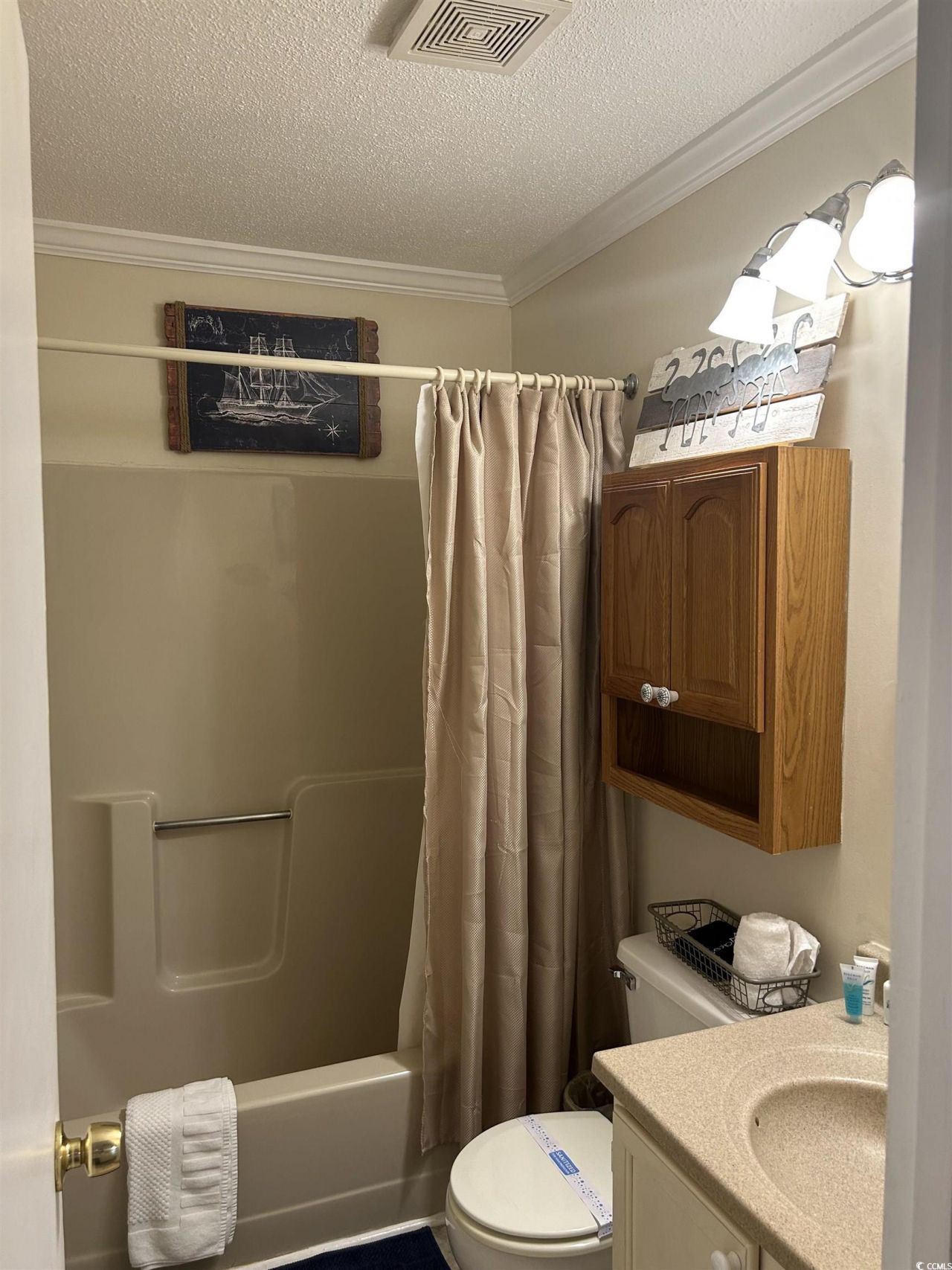 1582 S Waccamaw Dr. Photo 14