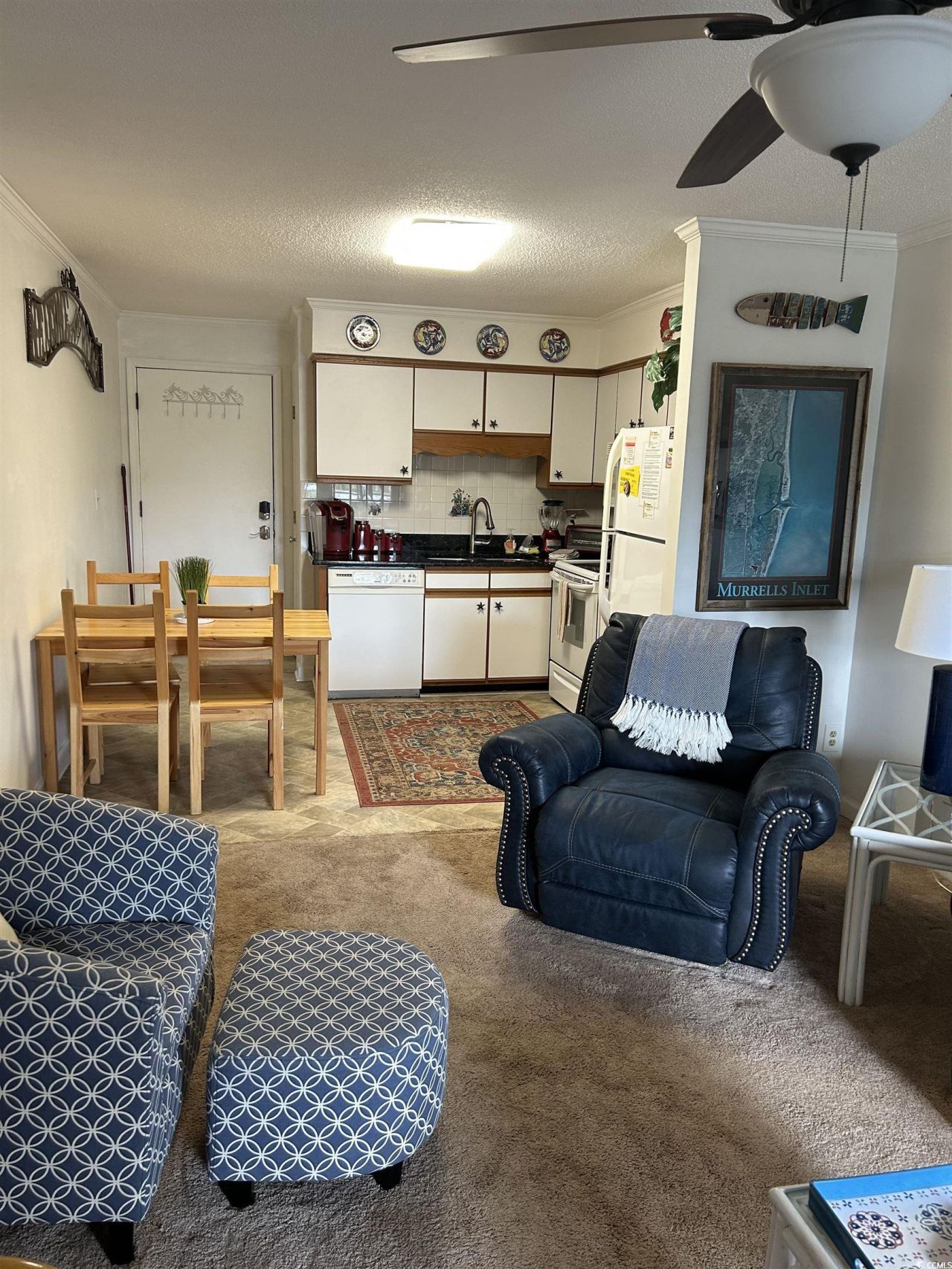 1582 S Waccamaw Dr. Photo 8