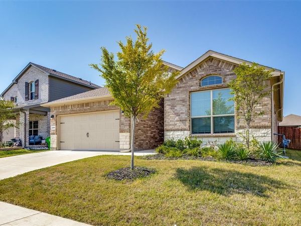 2209 Gill Star Drive, Haslet, TX 76052