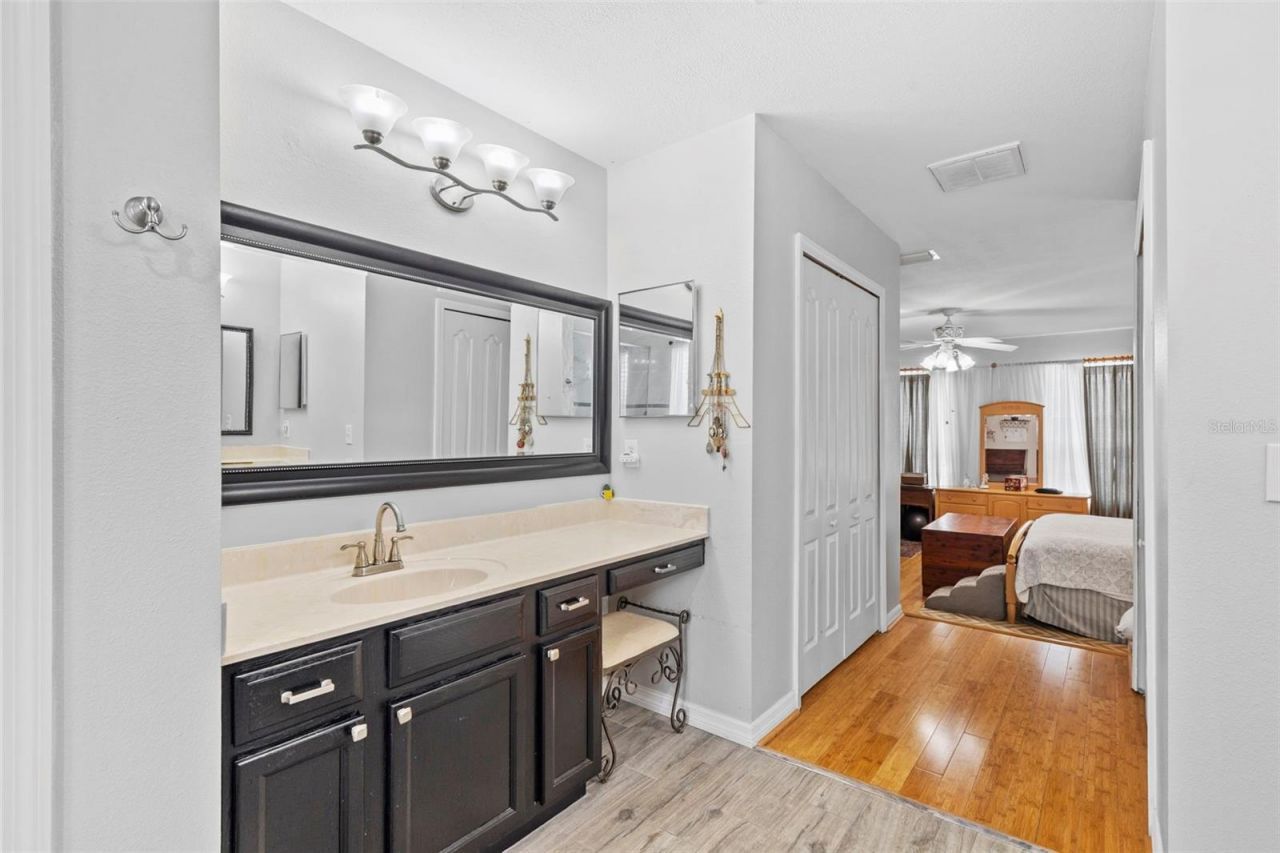 10237 Goldenbrook Way, Tampa, FL 33647 Photo