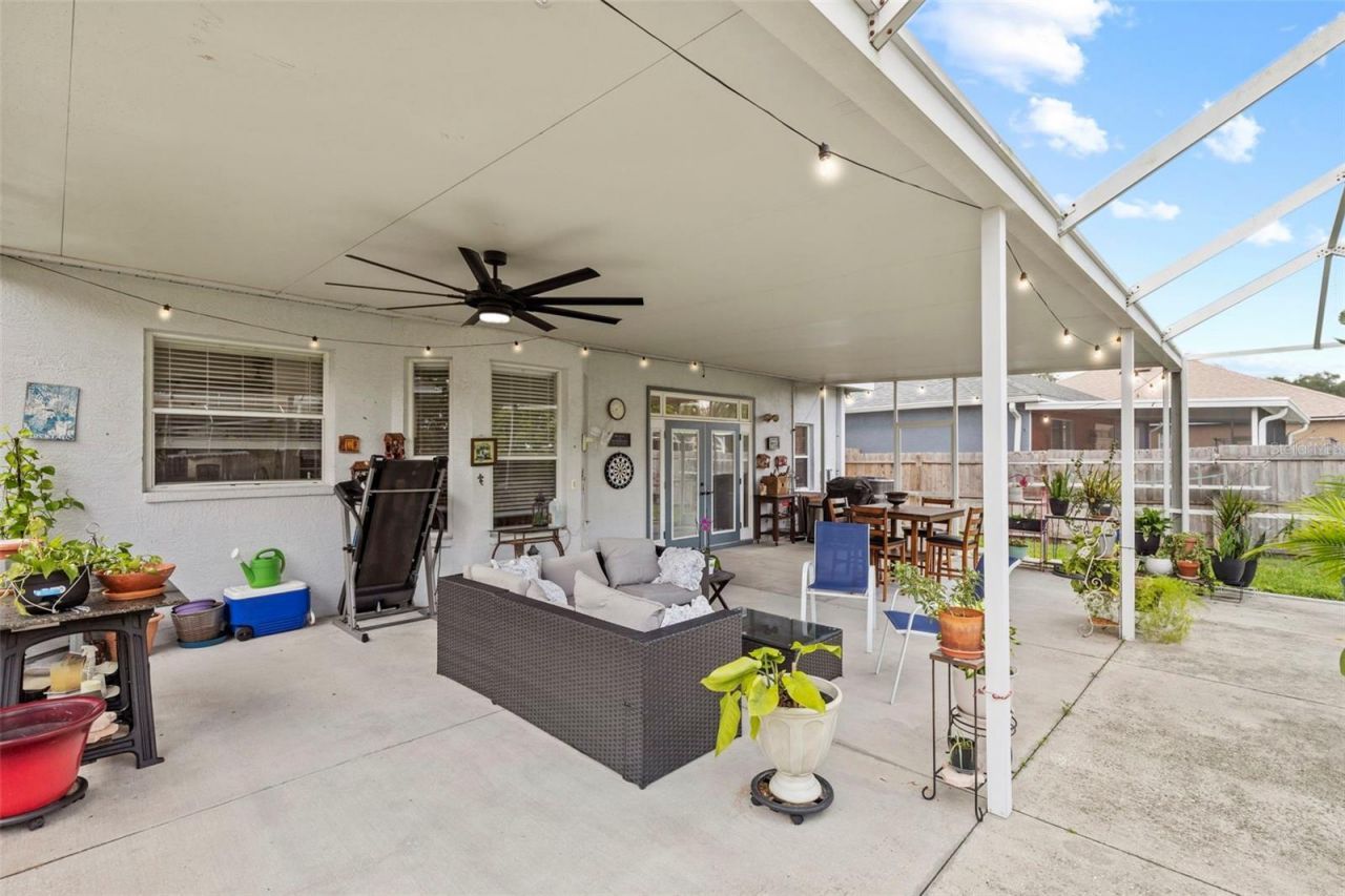 10237 Goldenbrook Way, Tampa, FL 33647 Photo