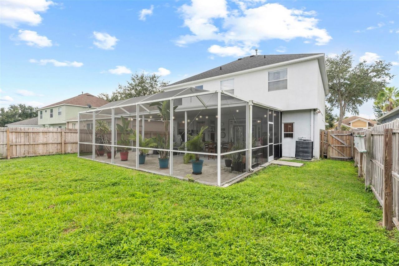 10237 Goldenbrook Way, Tampa, FL 33647 Photo