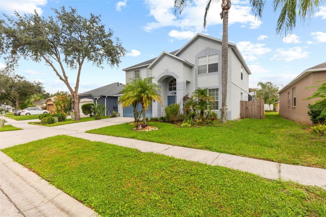 10237 Goldenbrook Way, Tampa, FL 33647 Photo