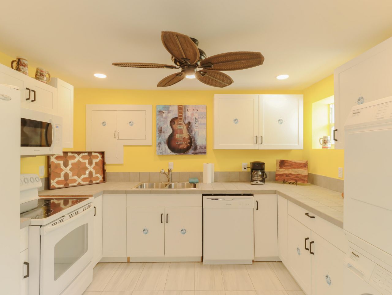 141 Ocean Drive, Tavernier, FL 33070 Photo