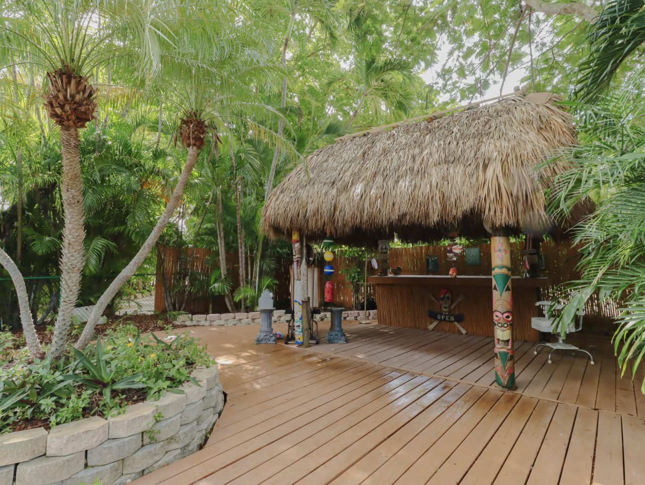 141 Ocean Drive, Tavernier, FL 33070 Photo