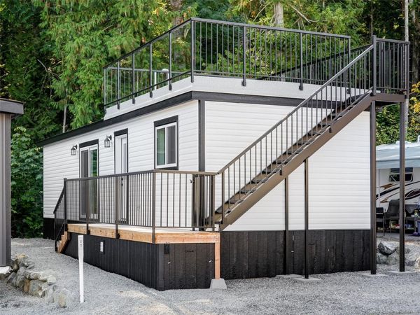 747 Old Place Rd, Unit 432, Central Saanich, BC V8M 0C3