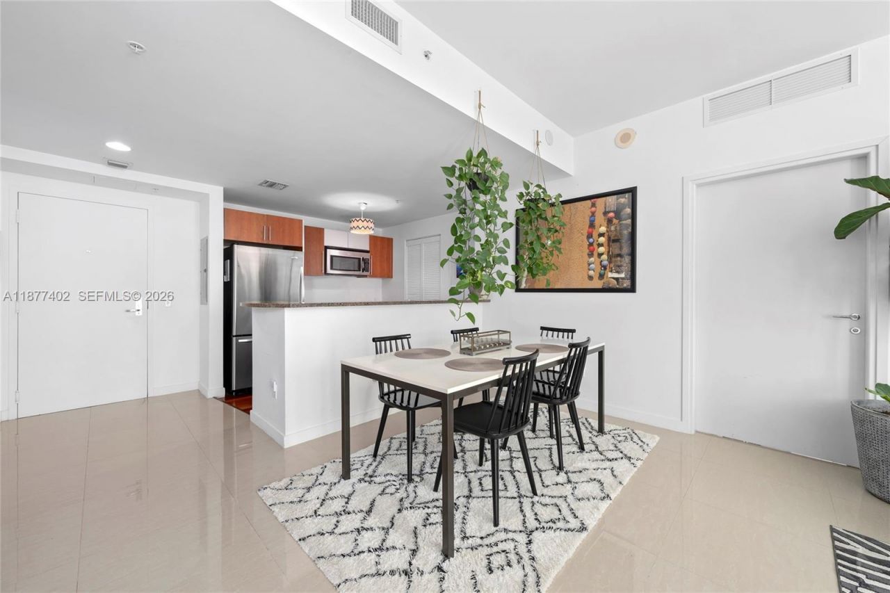 300 S Biscayne Blvd, Unit T-3604, Miami, FL 33131 Photo