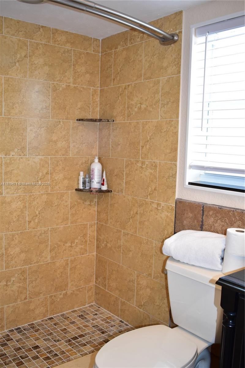 9641 Sunrise Lakes Blvd, Unit 306, Sunrise, FL 33322 Photo