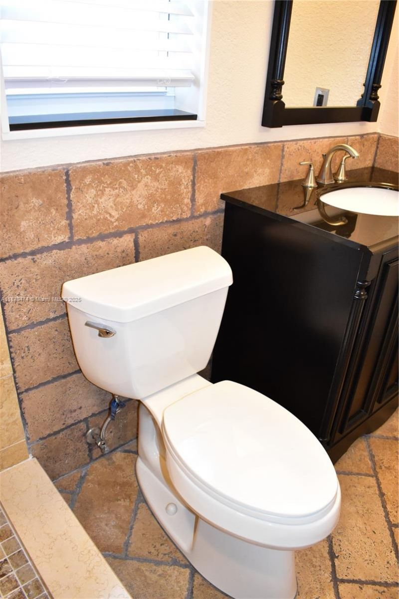 9641 Sunrise Lakes Blvd, Unit 306, Sunrise, FL 33322 Photo