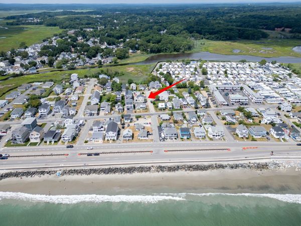 7 Redman Street, Hampton, NH 03842