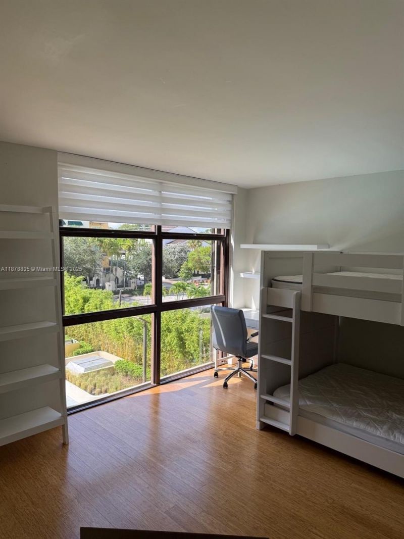 600 Biltmore Way, Unit 320, Coral Gables, FL 33134 Photo