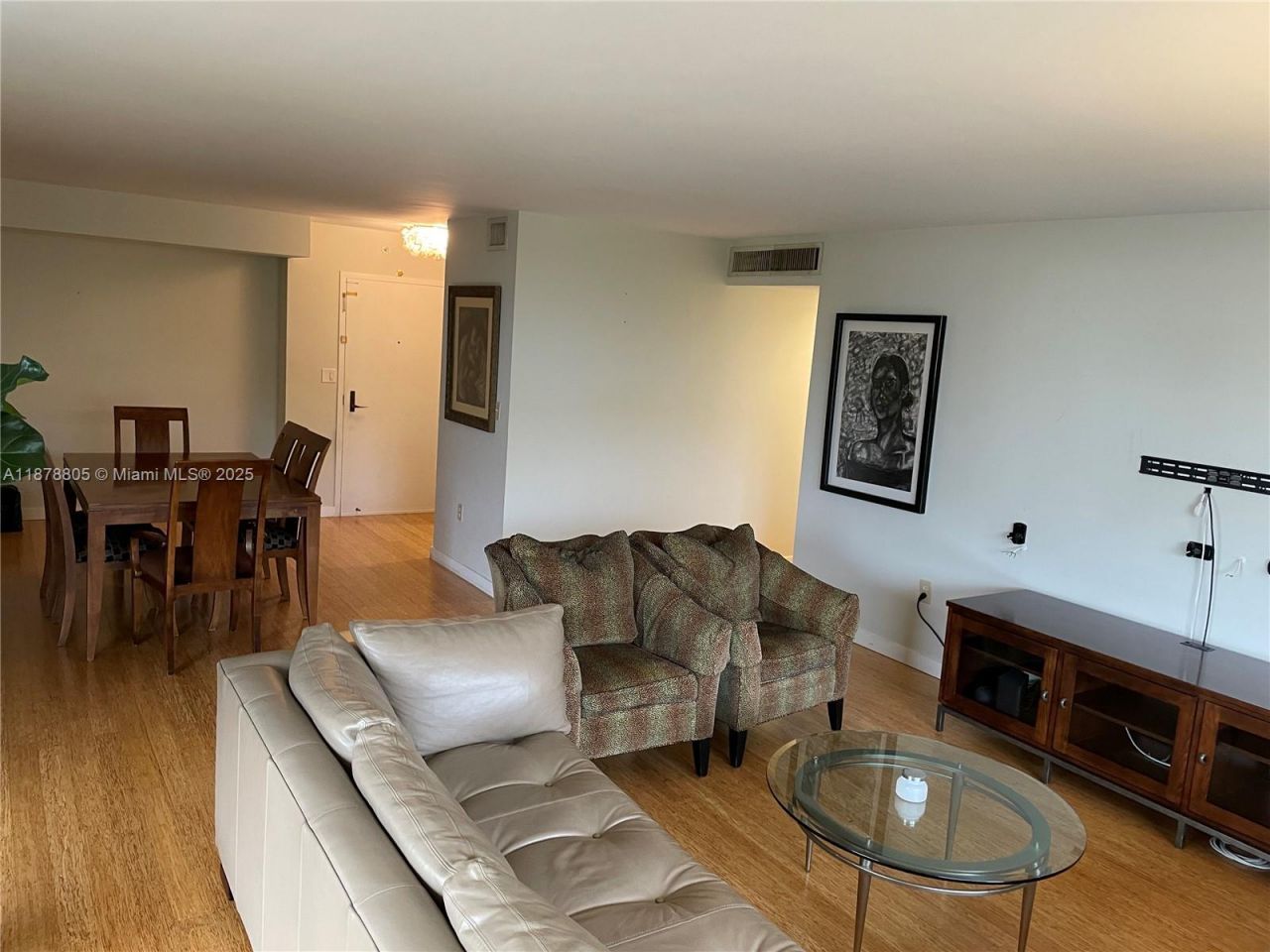 600 Biltmore Way, Unit 320, Coral Gables, FL 33134 Photo