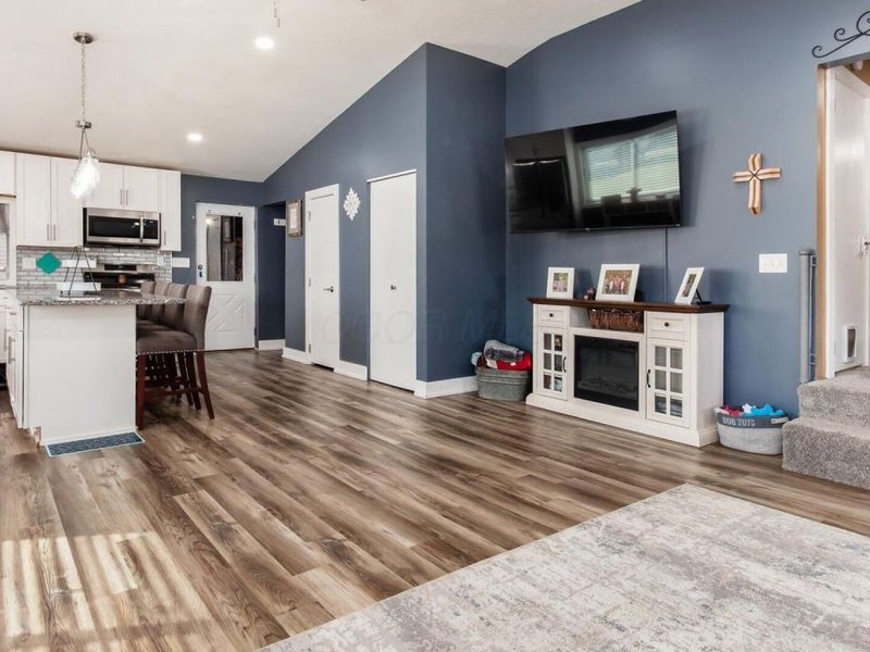 2378 W High Street NE, Newark, OH 43055 Photo 11