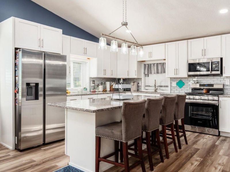 2378 W High Street NE, Newark, OH 43055 Photo 12