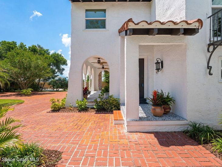 121 Circle Drive, Cocoa, FL 32922
