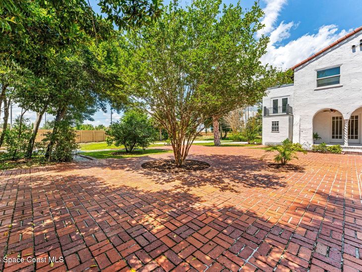 121 Circle Drive, Cocoa, FL 32922