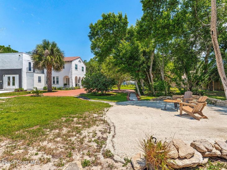 121 Circle Drive, Cocoa, FL 32922