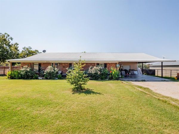 270 Fox Hollow Lane, Early, TX 76802