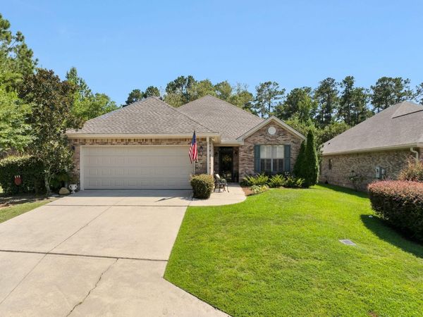 135 Cottage, Hattiesburg, MS 39402