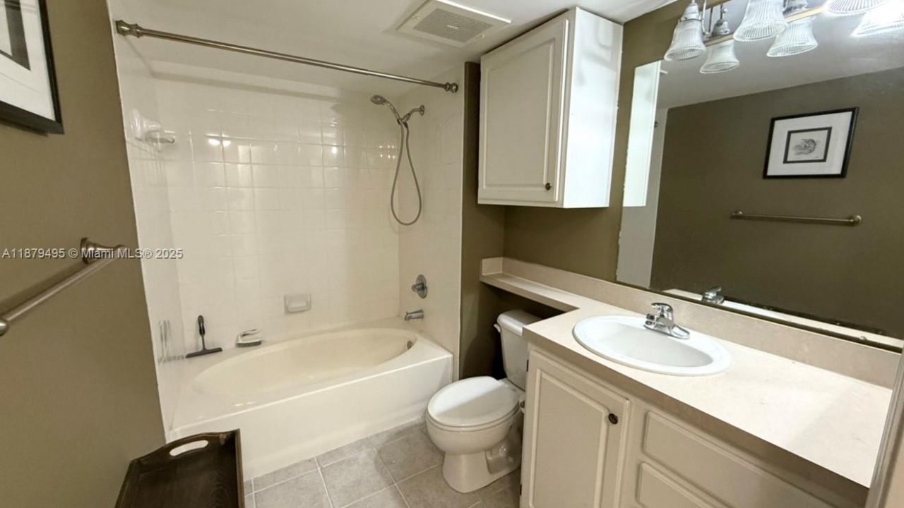 2665 SW 37th Ave, Unit 1112, Miami, FL 33133 Photo