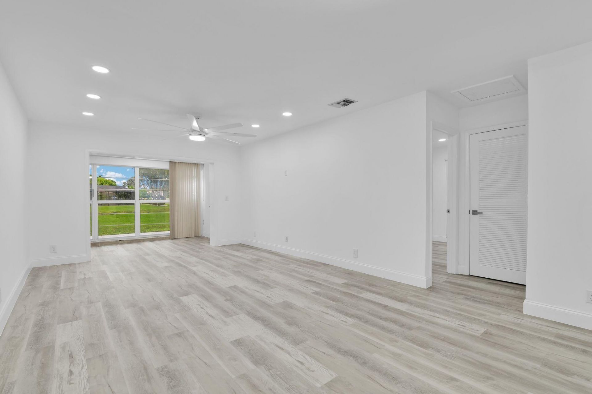 8844 Belle Aire Dr Drive, Unit 224, Boca Raton, FL 33433 Photo