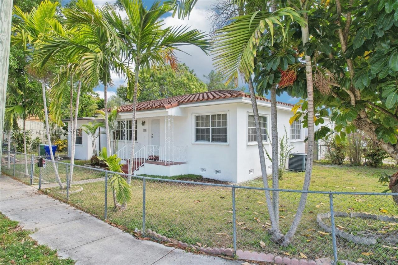 1121 SW 36th Ave, Miami, FL 33135 Photo