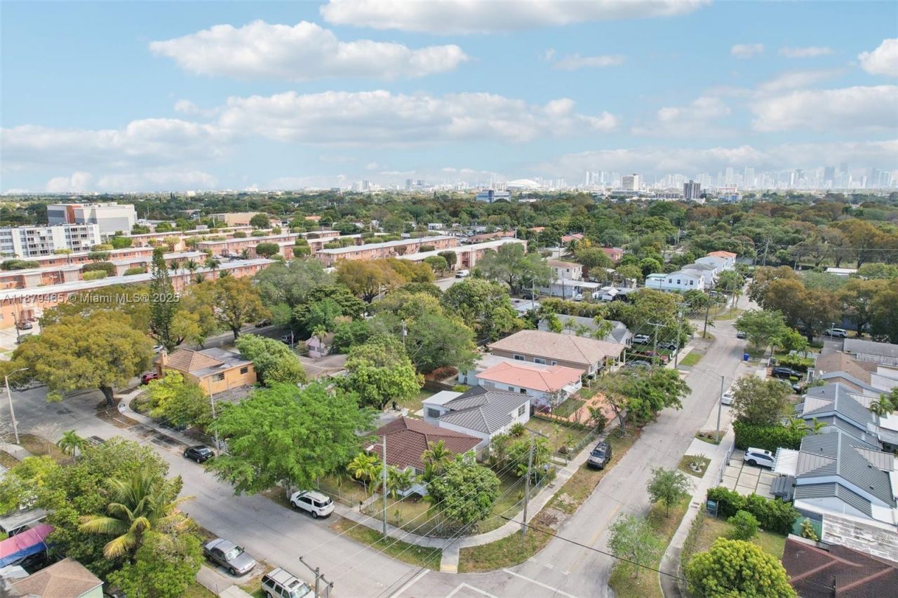 1121 SW 36th Ave, Miami, FL 33135 Photo