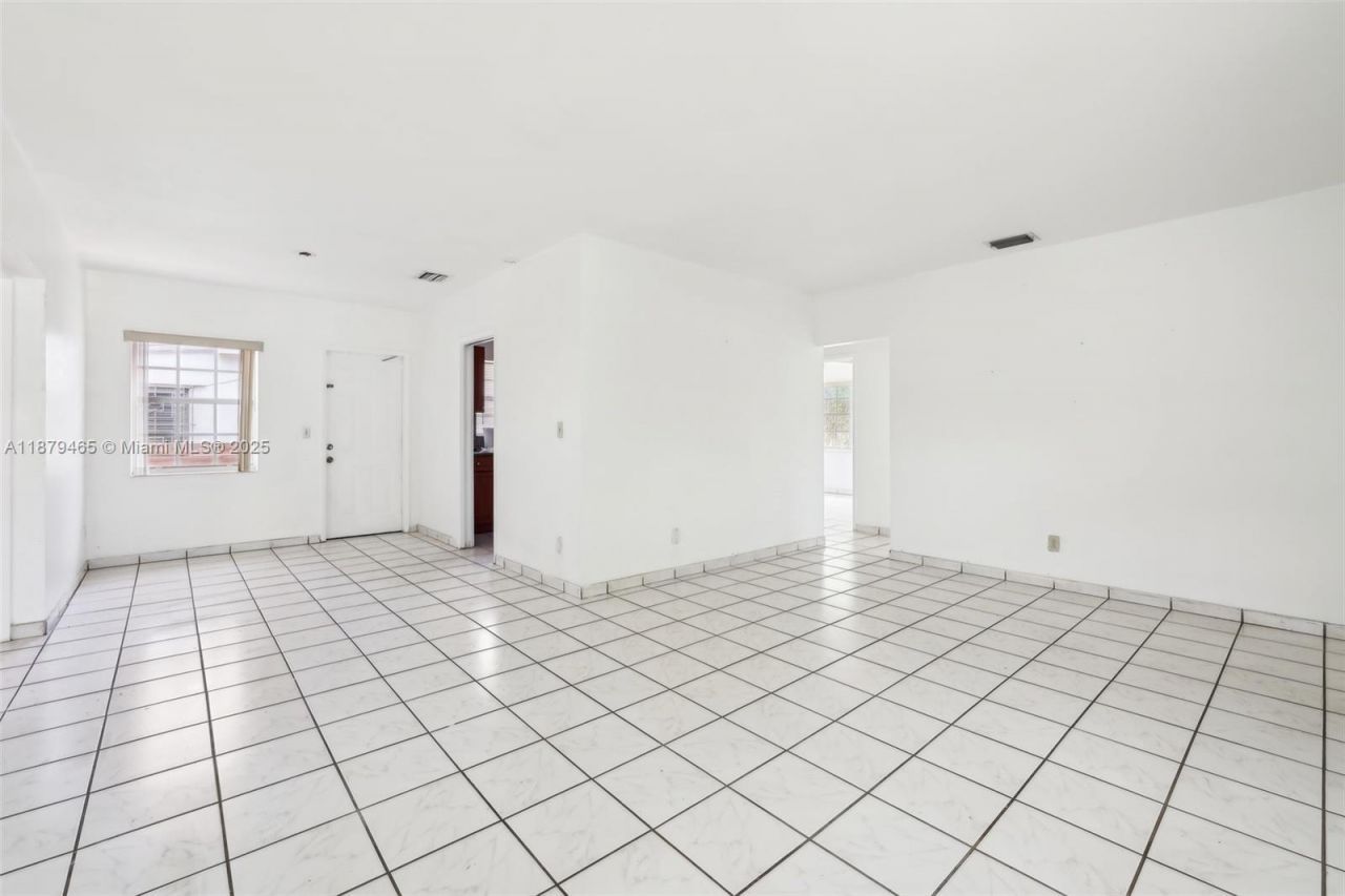 1121 SW 36th Ave, Miami, FL 33135 Photo