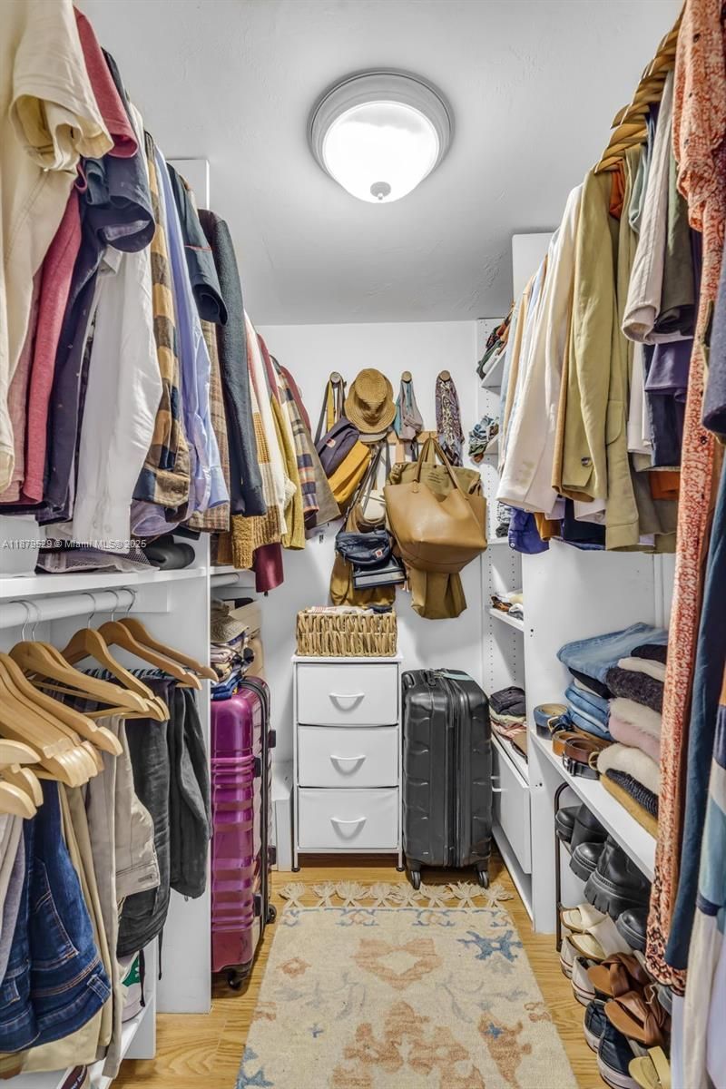 555 NE 15th St, Unit PH-D, Miami, FL 33132 Photo